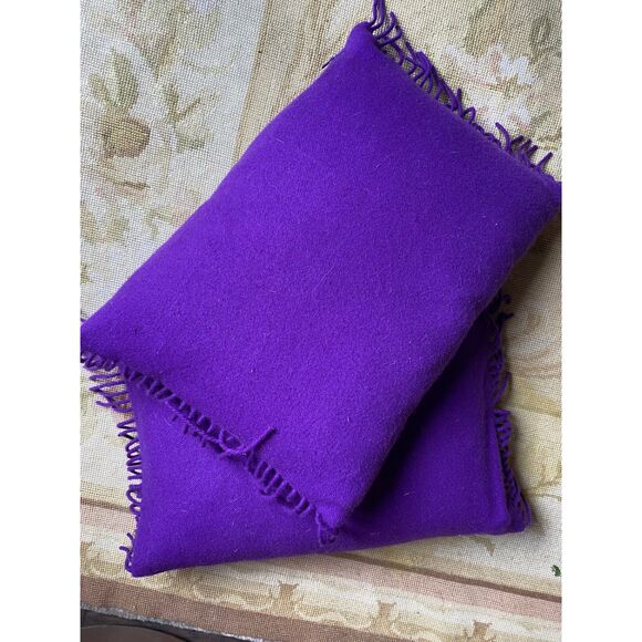 EUC Ralph Lauren Cashmere Purple Fringe Throw Pillow Set of 2 - Picture 1 of 7
